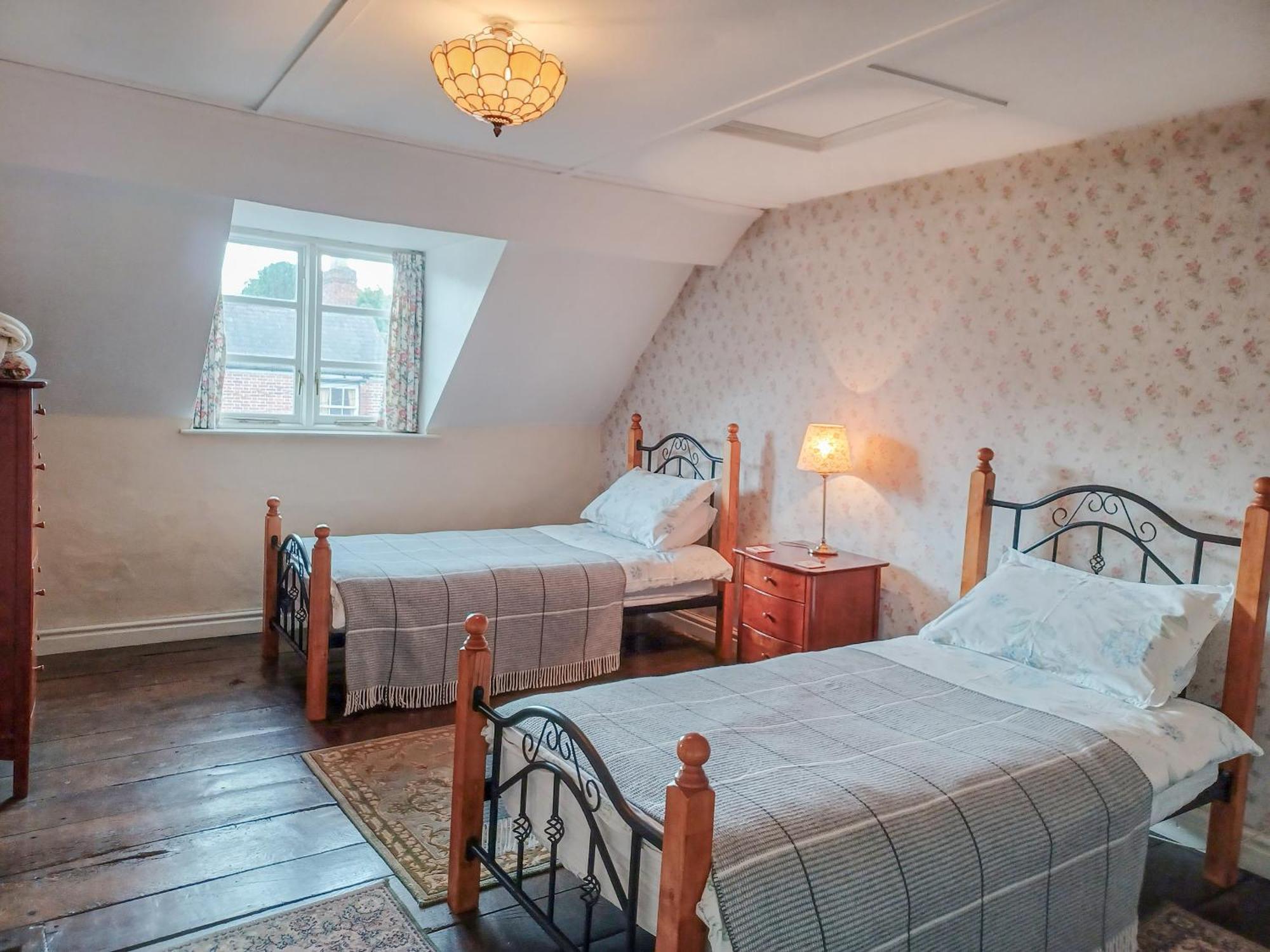 艾林诺尔度假屋 Cleobury Mortimer 外观 照片